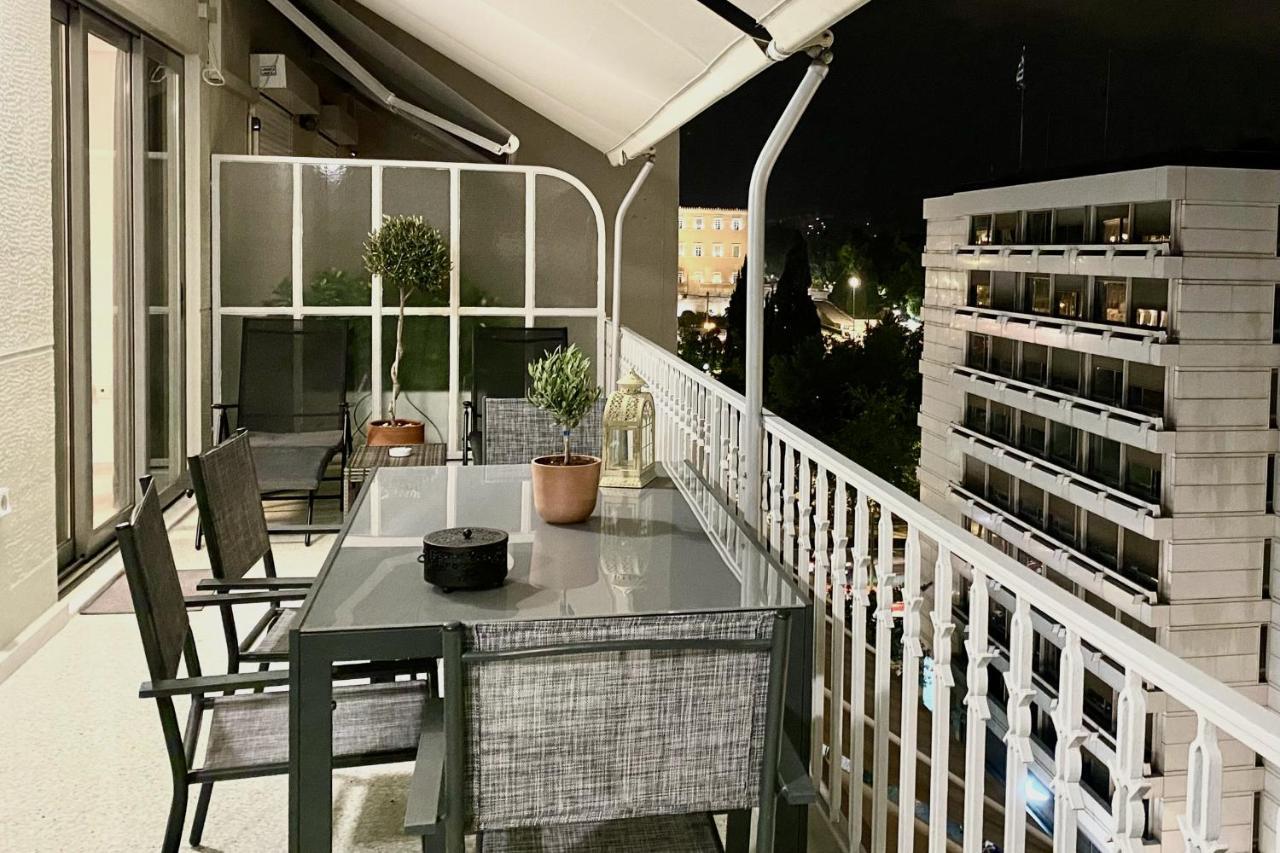 Parthenon And Syntagma Square View Apartment เอเธนส์ ภายนอก รูปภาพ