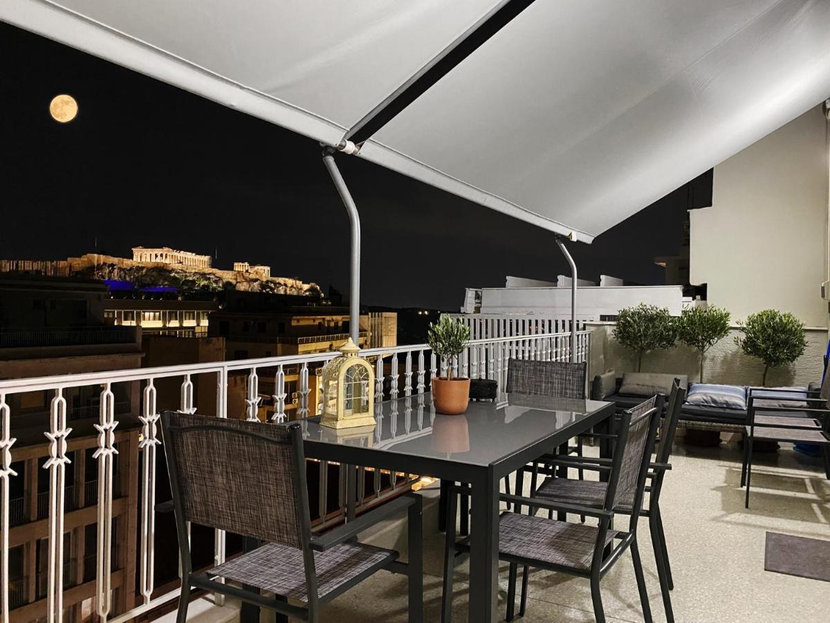 Parthenon And Syntagma Square View Apartment เอเธนส์ ภายนอก รูปภาพ