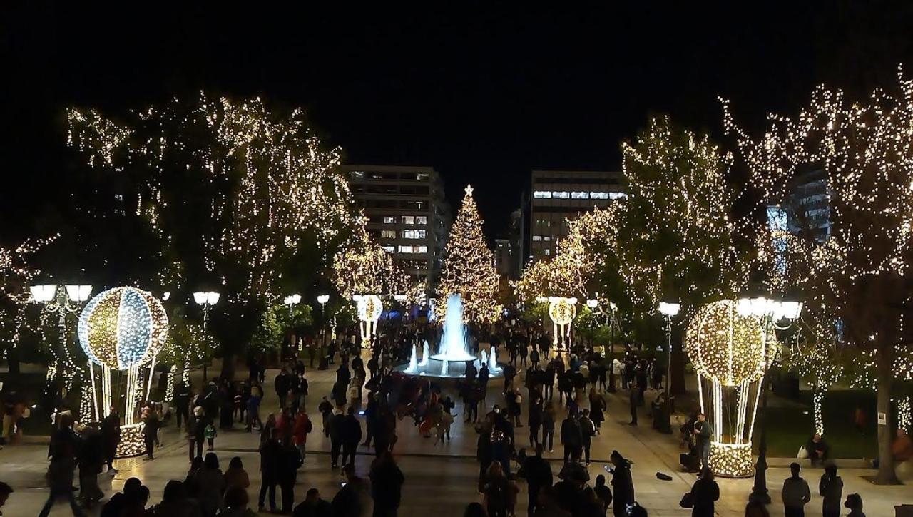 Parthenon And Syntagma Square View Apartment เอเธนส์ ภายนอก รูปภาพ